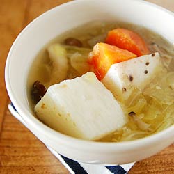 塩麹と長芋のごろごろスープ