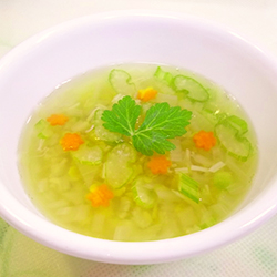 レンズ豆とセロリのスープ