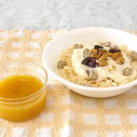 豆乳なのに ほぼ、豆腐のヨーグルト ナッツ&オレンジソース