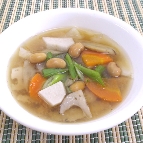 大豆と根菜のジンジャーMisoスープ
