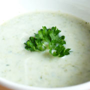 ブロッコリーの豆乳スープ